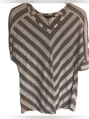 Apt. 9 Woman's Blouse Large Gray Chevron Lines Design 3/4 Sleeve Stretch Large